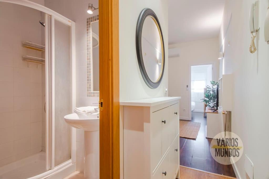 Super Cool Apt Para 4Pax En Plaza De Chueca Madrid Eksteriør bilde