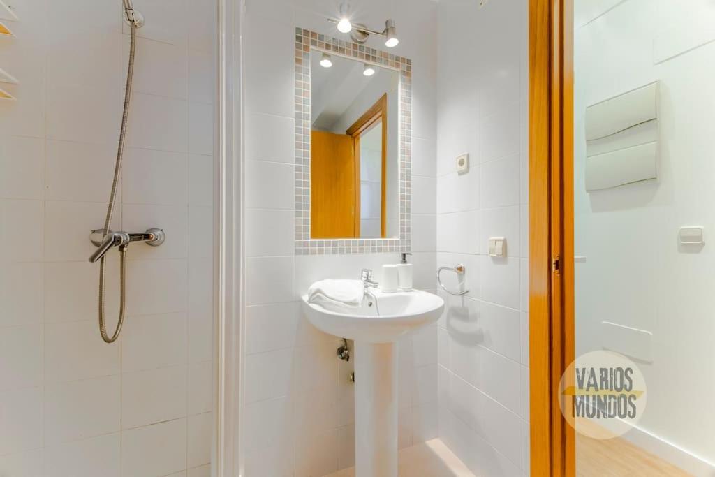 Super Cool Apt Para 4Pax En Plaza De Chueca Madrid Eksteriør bilde